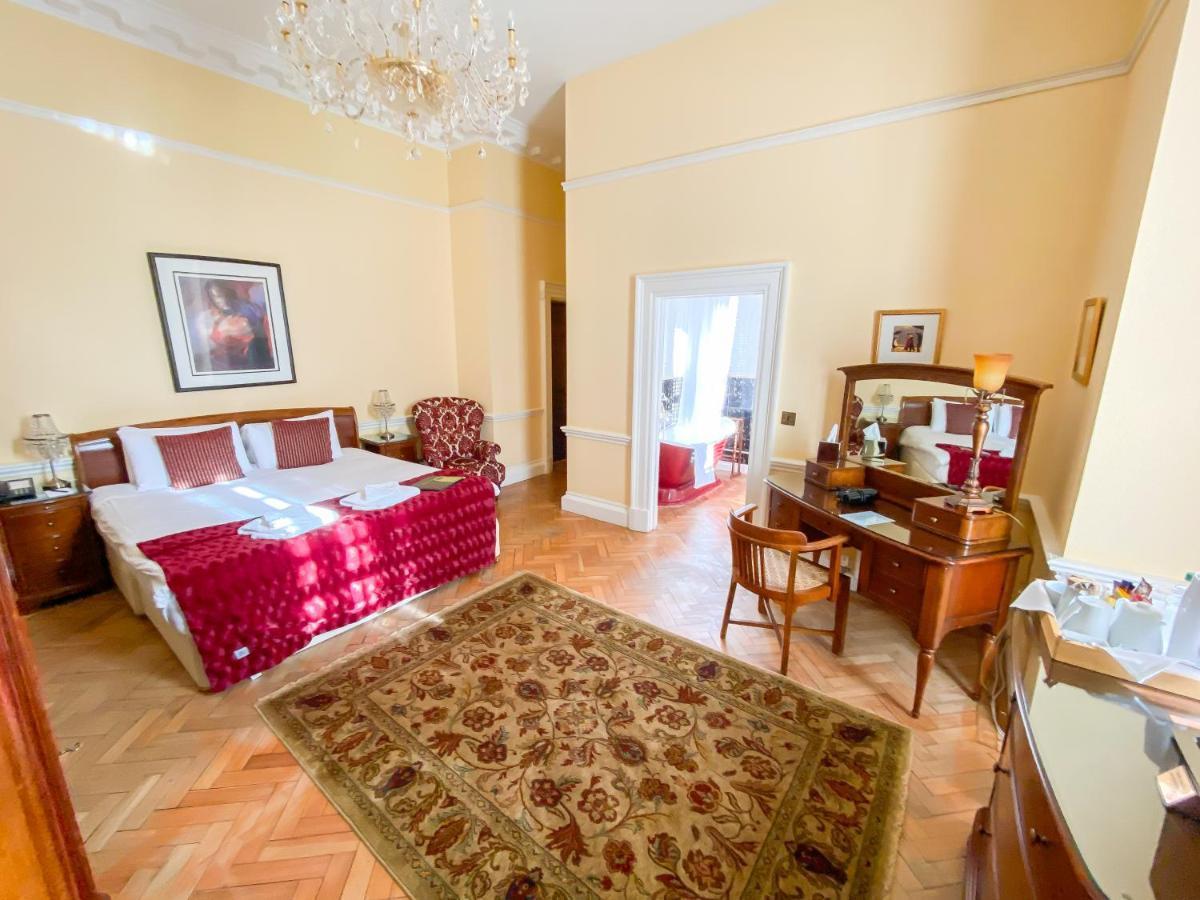 Отель St Giles House Норвич Экстерьер фото